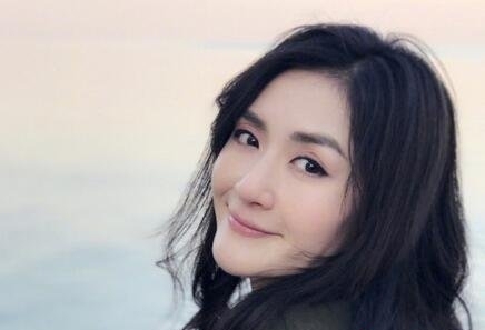 张杰为谢娜庆生 婚变？人家夫妻好着呢