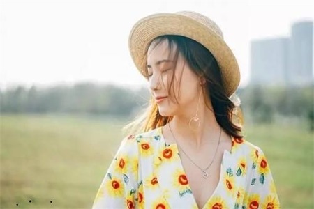 情感口述：离婚的女人应该如何调节自己？先给自己做减法